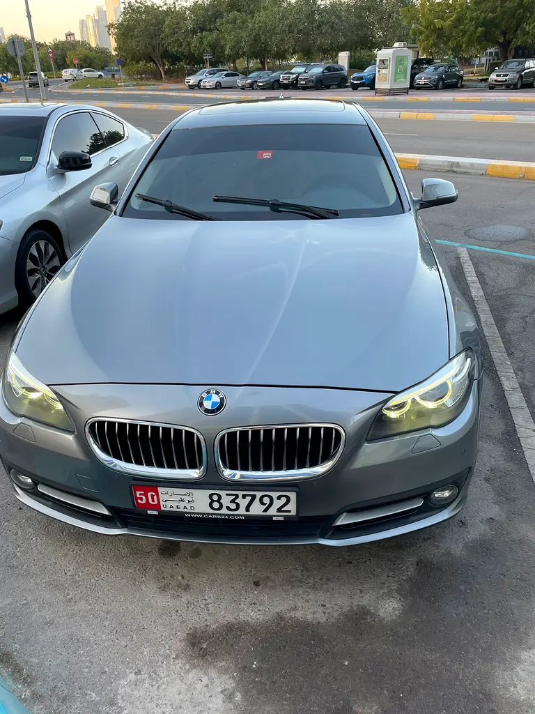 BMW 5-Series 2015 — photo 1 of 8