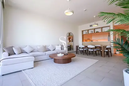 High Floor|Sea and Skyline View|Modern Furnishing