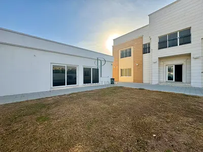 Elegant Villa | Family Space | Well Maintained