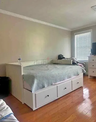 IKEA Hamnes Day bed with 3 storage drawers underneath and with 2 IKEA mattresses