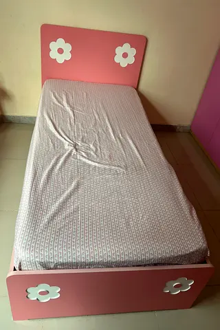 Pink Floral 2 Single Beds (2 units)