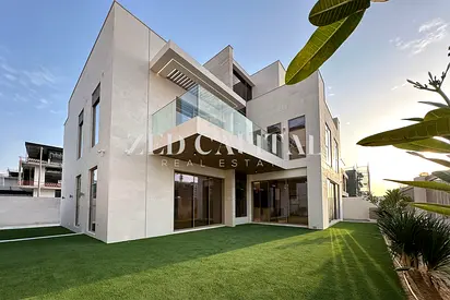 Motivated Seller | Brand New | Single Row | Modern