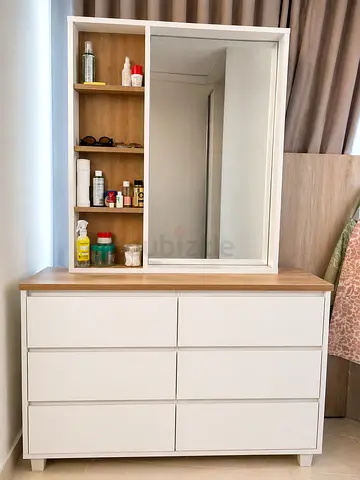 White 6-Drawer Dresser with Mirror and Open Shelves