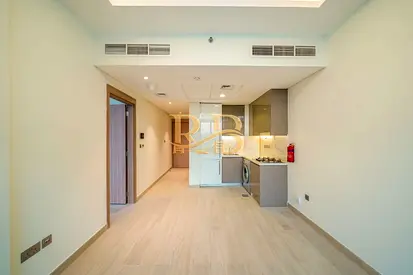 Cheapest 1 Bedroom || Pool & Community View || 4 Cheques || Ready to Move