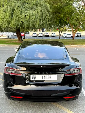 2017 Tesla MODEL S — фото 4