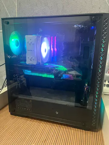 High End Gaming Pc best for Gaming and Streaming