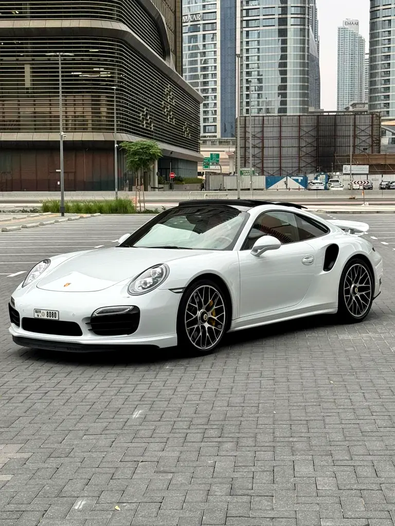 Porsche 911 2015 — photo 1 of 12