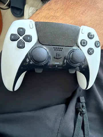 Sony PS5 DualSense Wireless Controller - White (Used like new, Good Condition)