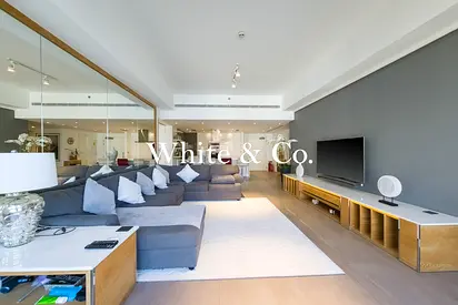 Upgraded 2 bed | Sea Views | Unfurnished