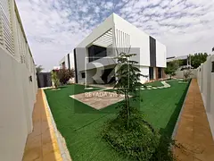Exclusive unit | Luxury Villa | Corner unit | Availabel now