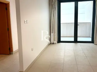 Balcony | Prime Location | Great Investment