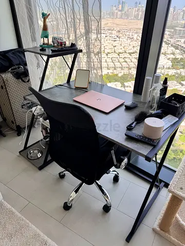 black study / office desk with office chair - perfect condition