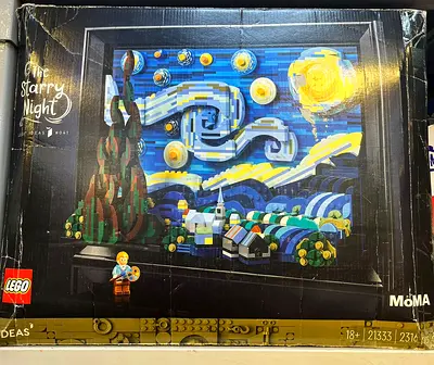 LEGO Ideas The Starry Night (21333) — Sealed Box, Includes Minifigure
