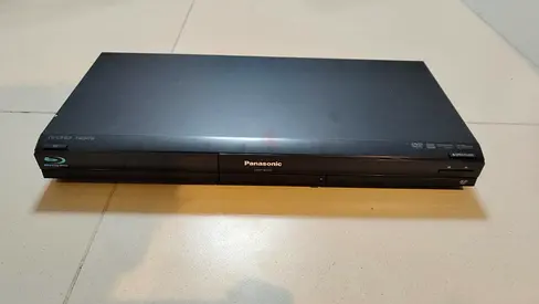 Panasonic DMP-BD45 Blu-ray Player