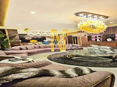 4BR Penthouse | High End Living | Burj Khalifa View