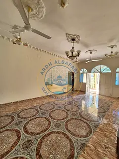 Luxurious 5BHK Villa With MajlisRoom+MadeRoom Living Hall+Have Covered Parking In Prime Location