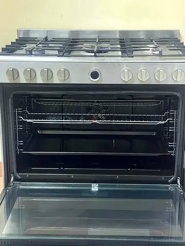 Bosch latest model 5 Burnet full gass with fan latest technology stove 90x60 cooking range