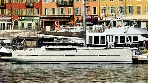 DUFOUR 460 (2018) - RARE OPPORTUNITY