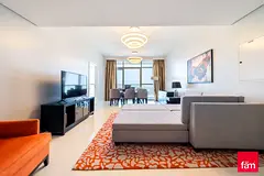 Golf Course View | 3 Bedroom | Closed Kitchen