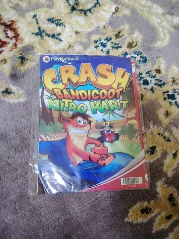 CRASH BANICOOT NITRO KART