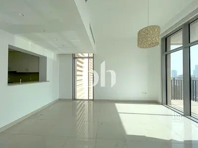 Spacious Layout | Prime Downtown | Flexible Furnishing
