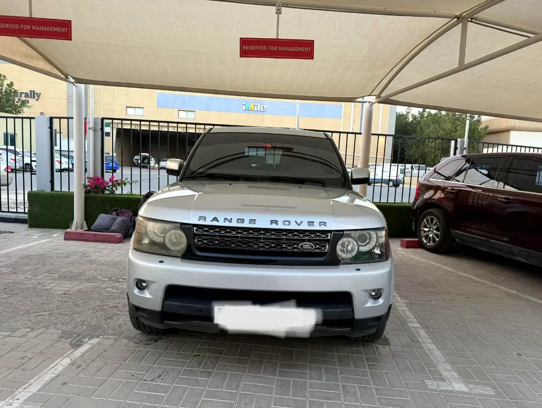 Land Rover Range Rover Sport 2012 — photo 1 of 5