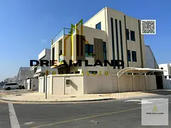 Amazing villa, consists of 7 master bedrooms with built in wardrobes and rooftop, now for sale in up