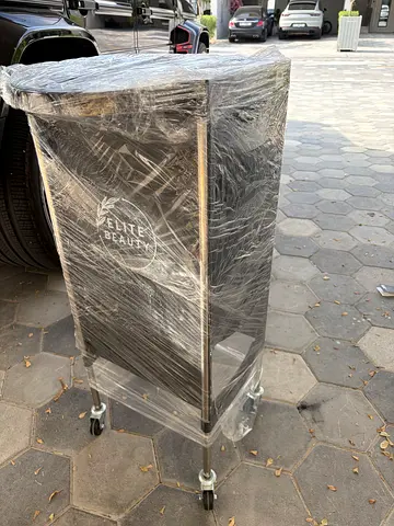 Portable Salon Trolley / Beauty Cart on Wheels