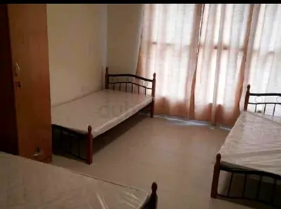 Bedspace available for Executive Ladies Bed Space in Al Qusais opposite RAK Bank