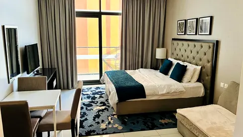 Fully Furnished | Modern | Vacant & Park View