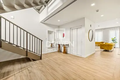 Upgrade Villa | Fully Furnished | Modern Layout