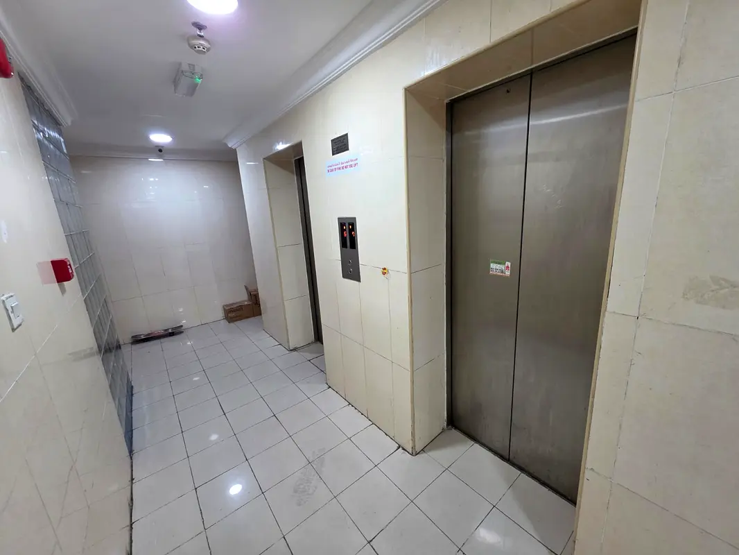 gallery-image