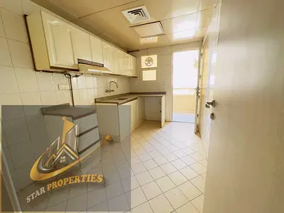 HOT OFFER//HUGE 2BHK WITH BALCONY +WARDROBE ONLY 32K FAMILY BUILDING