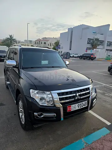2017 Mitsubishi Pajero GLS Platinum