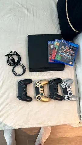 PlayStation 4 slim