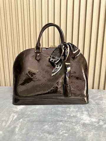 Preloved Louis Vuitton STYLE Amarante Monogram Vernis Alma top handle bag(pls read description)