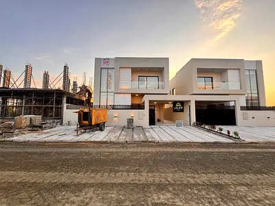 فيلا احلامك راقية ، بجوار جميع الخدمات ، تملك حر لجميع الجنسيات تسهيلات بنكية