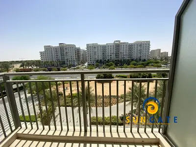 Rented unit, Lovely open views, Low floor