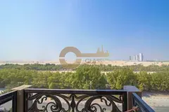 OPEN KITCHEN | SPACIOUS UNIT | BALCONY | VACANT