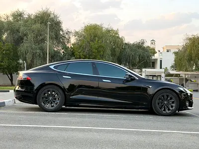 2017 Tesla MODEL S — фото 3