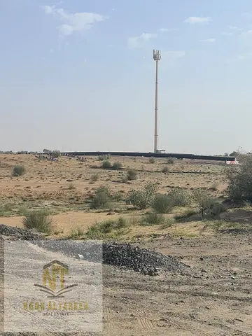 Land for sale in Al Bulaydah 3, Sharjah. Freehold ownership for Arabs. Sizes range from 2471 sq ft to 3277 sq ft. Prime location near Emirates Road E6