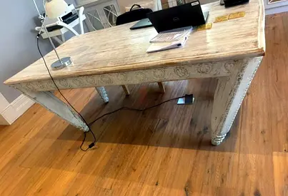 Large Rustic Whitewashed Wooden Dinning Table / Work Desk 
Selling Dhs 1300
Dropped to Dhs 1000