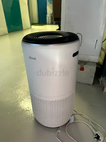 Levoit Compact Air Purifier - Good Condition