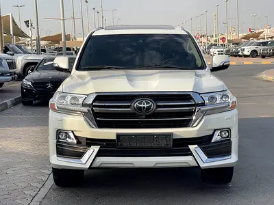 Toyota Land Cruiser VXR Grand Touring 2021 - GCC Specs