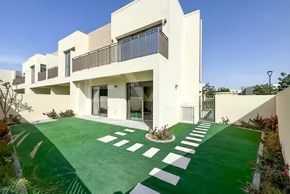 PARK VIEW | PRIME LOCATION | PRIVATE GARDEN