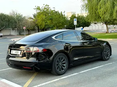 صورة مصغرة 17 لـ 2017 Tesla MODEL S