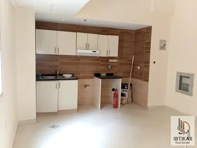 Spacious Studio Apartment Central AC And Gas Free Parking Close To Beach In Just 26k