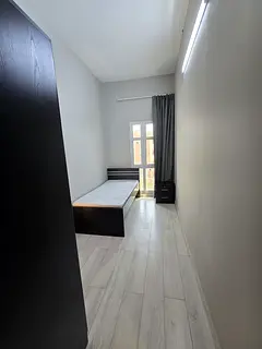 ELEGANT ROOM in front of Metro