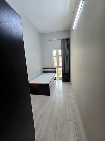 ELEGANT ROOM in front of Metro