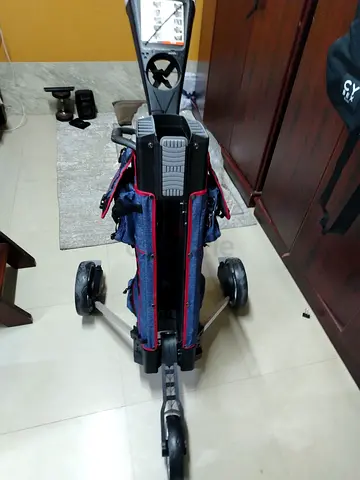 Foldable 3-Wheel Golf Trolley / Push Cart - Good ConditionGolf bag carts